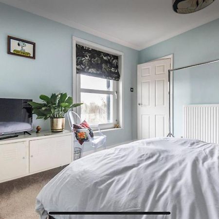 Attractive Comfortable Room In Friendly House Hastings Extérieur photo